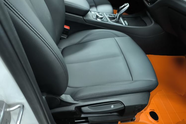 Used BMW 1 Series 2021 Revised 120i M Sport Edition Right Front Seat