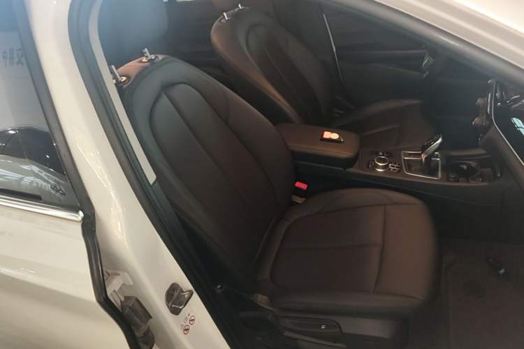 Used BMW 1 Series 2021 120i M Sport Edition Right Front Seat