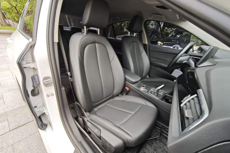 Used BMW 1 Series 2021 Revised 120i M Sport Edition Right Front Seat