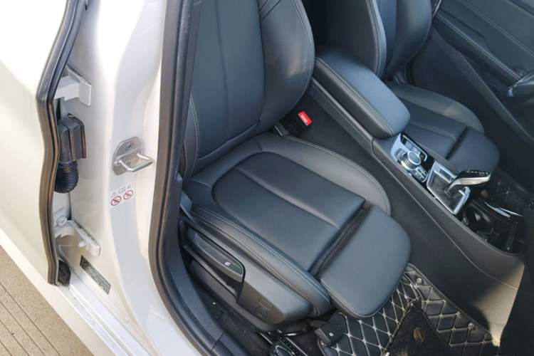 Used BMW 1 Series 2021 120i M Sport Night Edition Right Front Seat
