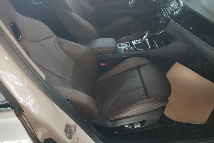 Used BMW 1 Series 2021 125i M Sport Night Edition Right Front Seat