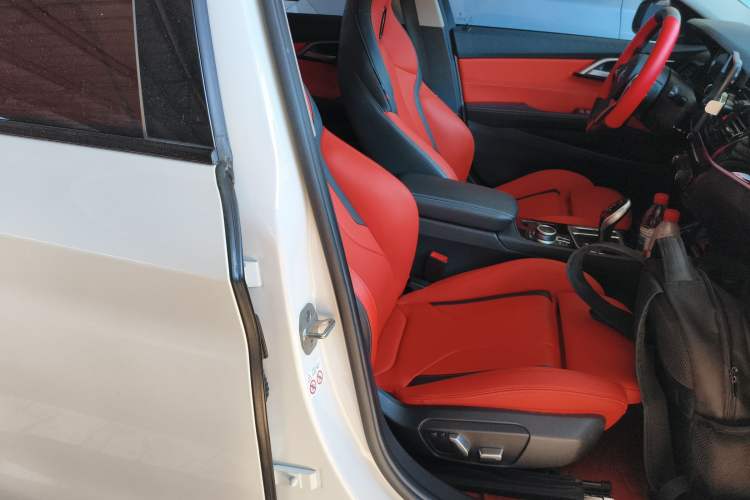 Used BMW 1 Series 2021 125i M Sport Night Edition Right Front Seat