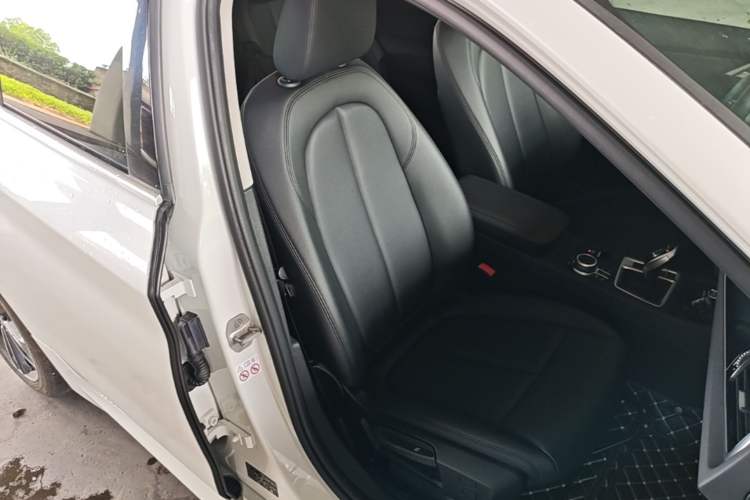 Used BMW 1 Series 2021 120i M Sport Edition Right Front Seat