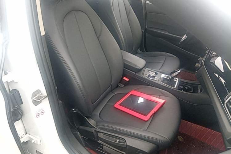 Used BMW 1 Series 2021 Revised 120i M Sport Edition Right Front Seat
