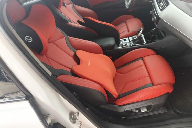 Used BMW 1 Series 2021 125i M Sport Night Edition Right Front Seat