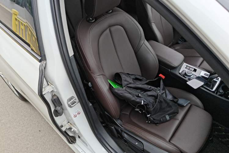 Used BMW 1 Series 2021 120i M Sport Night Edition Right Front Seat
