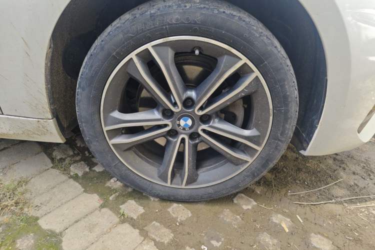 Used BMW 1 Series 2021 120i M Sport Edition Right Front Wheel Hub