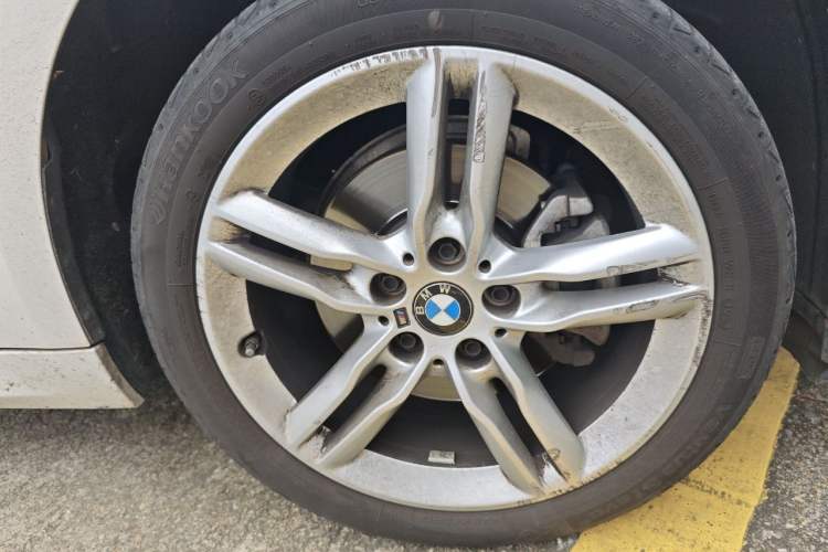 Used BMW 1 Series 2021 120i M Sport Night Edition Right Front Wheel Hub