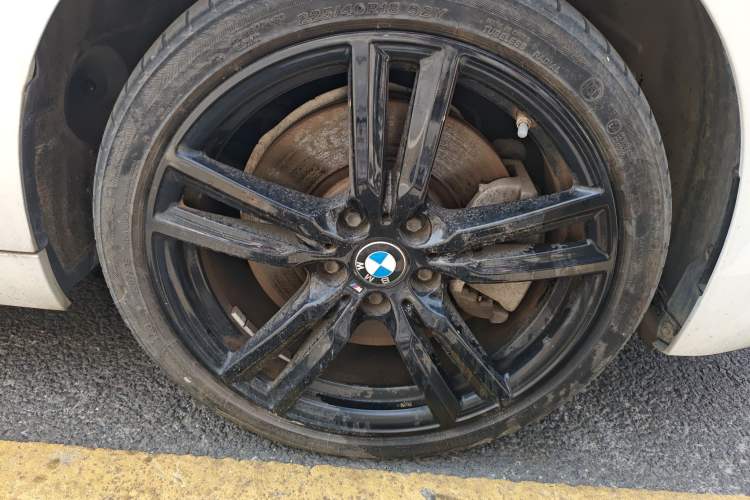 Used BMW 1 Series 2021 125i M Sport Night Edition Right Front Wheel Hub