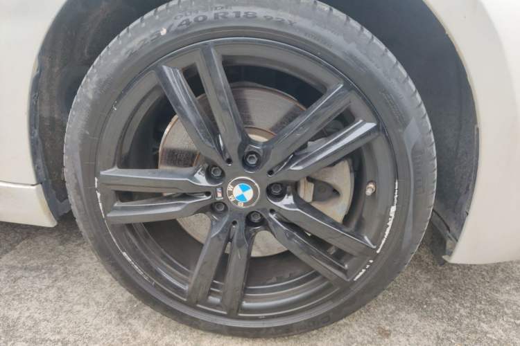 Used BMW 1 Series 2021 Restyled 125i M Sport Night Edition Right Front Wheel Hub