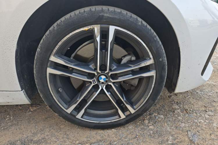 Used BMW 1 Series 2021 125i M Sport Night Edition Right Front Wheel Hub