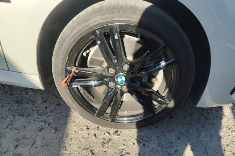 Used BMW 1 Series 2021 125i M Sport Night Edition Right Front Wheel Hub