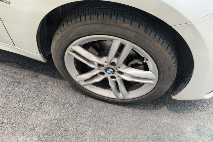 Used BMW 1 Series 2021 120i M Sport Night Edition Right Front Wheel Hub