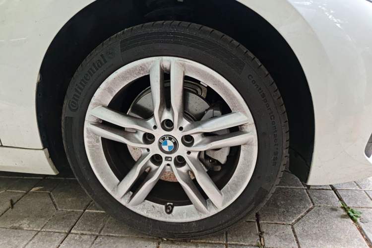 Used BMW 1 Series 2021 120i M Sport Night Edition Right Front Wheel Hub