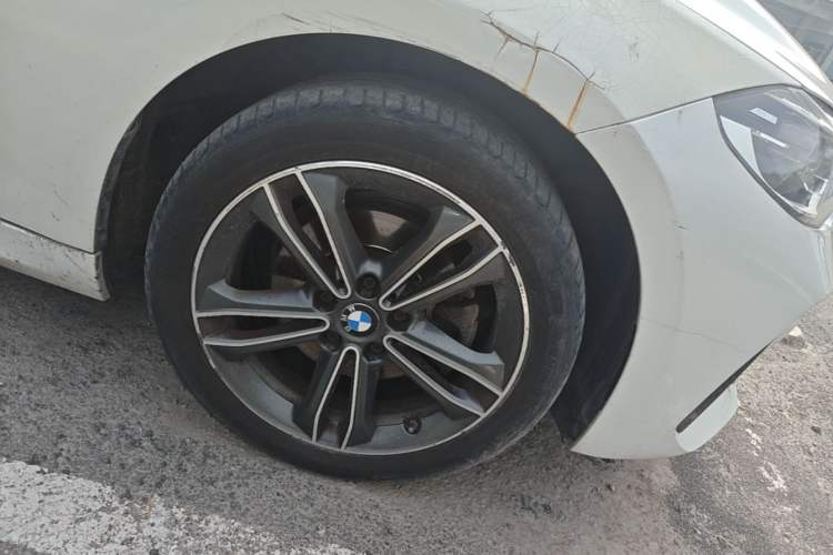 Used BMW 1 Series 2021 120i M Sport Edition Right Front Wheel Hub