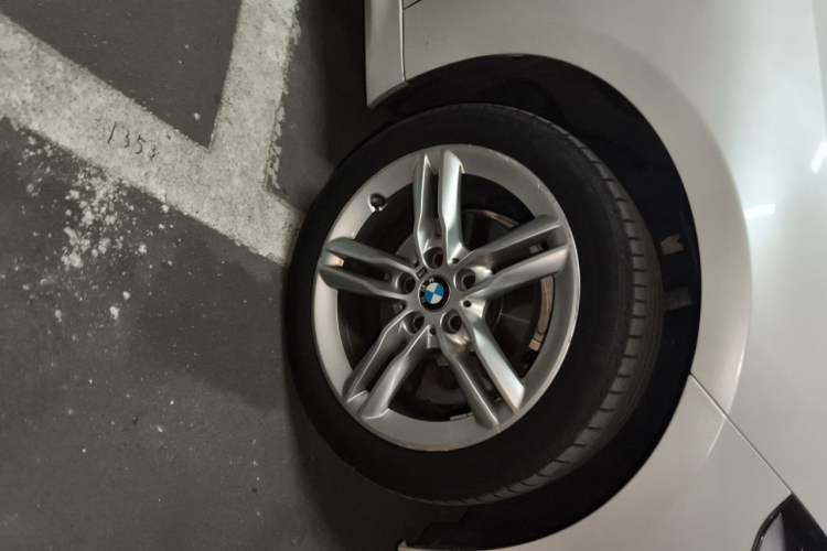 Used BMW 1 Series 2021 Revised 120i M Sport Night Edition Right Front Wheel Hub