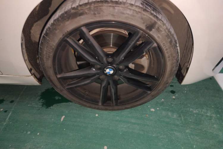 Used BMW 1 Series 2021 125i M Sport Night Edition Right Front Wheel Hub