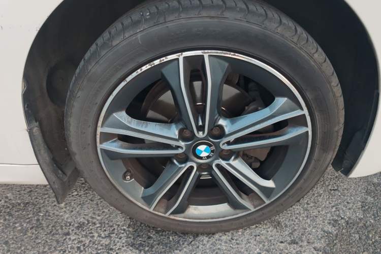 Used BMW 1 Series 2021 120i M Sport Edition Right Front Wheel Hub