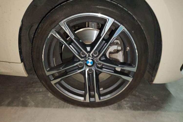Used BMW 1 Series 2021 125i M Sport Night Edition Right Front Wheel Hub