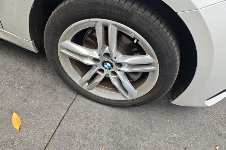 Used BMW 1 Series 2021 Revised 120i M Sport Night Edition Right Front Wheel Hub