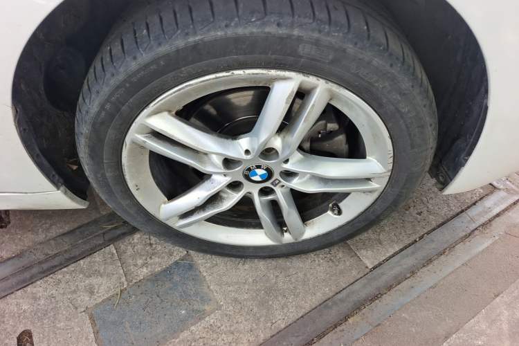 Used BMW 1 Series 2021 120i M Sport Night Edition Right Front Wheel Hub