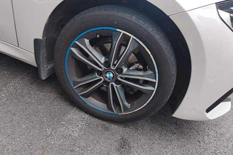 Used BMW 1 Series 2021 Revised 120i M Sport Edition Right Front Wheel Hub