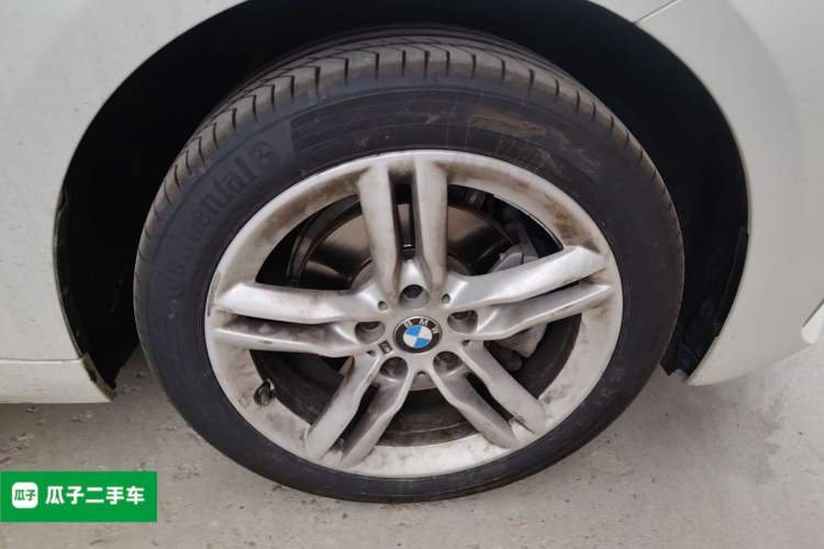 Used BMW 1 Series 2021 120i M Sport Night Edition Right Front Wheel Hub