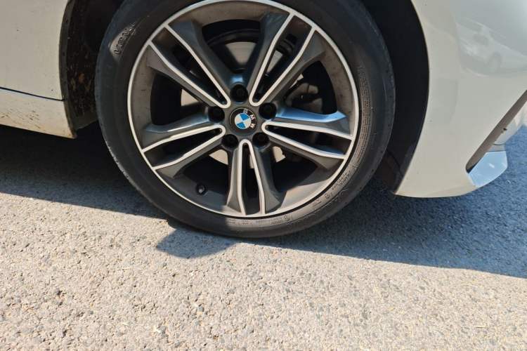 Used BMW 1 Series 2021 120i M Sport Edition Right Front Wheel Hub
