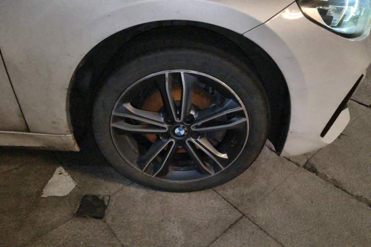Used BMW 1 Series 2021 120i M Sport Edition Right Front Wheel Hub