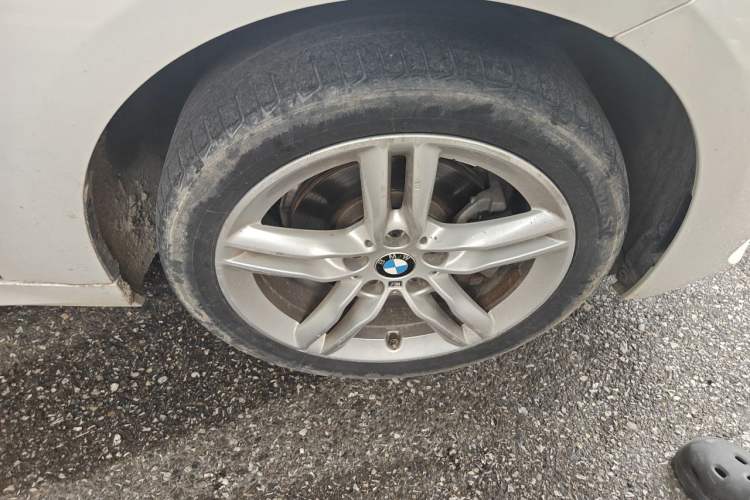 Used BMW 1 Series 2021 120i M Sport Night Edition Right Front Wheel Hub