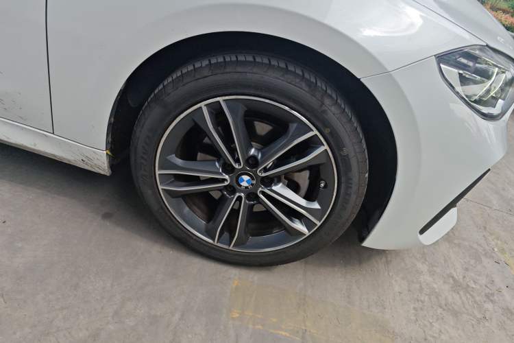 Used BMW 1 Series 2021 120i M Sport Edition Right Front Wheel Hub