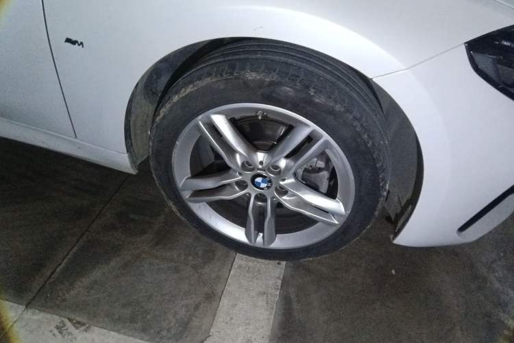 Used BMW 1 Series 2021 Revised 120i M Sport Night Edition Right Front Wheel Hub