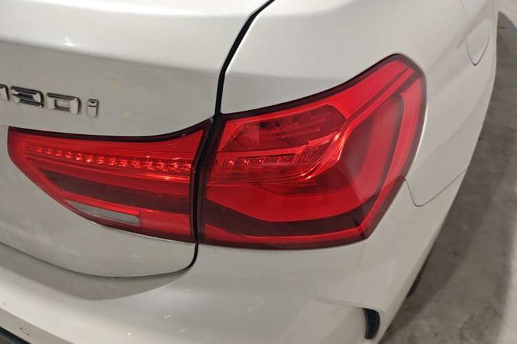 Used BMW 1 Series 2021 120i M Sport Edition Right Rear Taillight