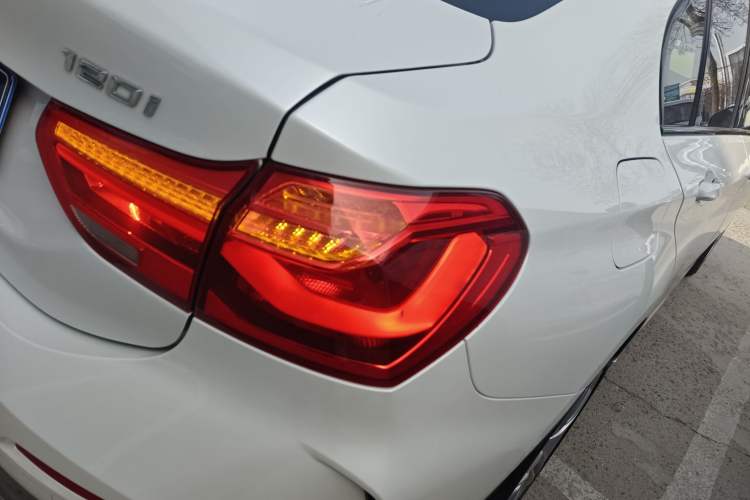 Used BMW 1 Series 2021 120i M Sport Night Edition Right Rear Taillight