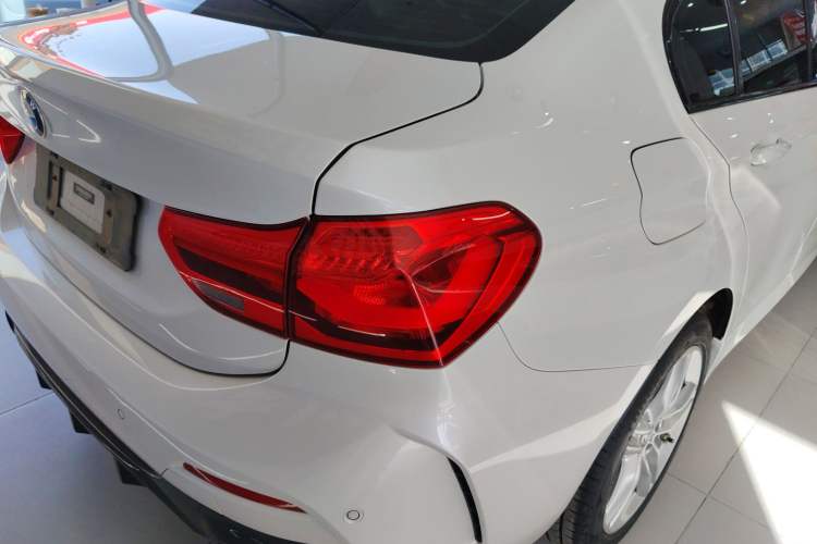 Used BMW 1 Series 2021 120i M Sport Night Edition Right Rear Taillight