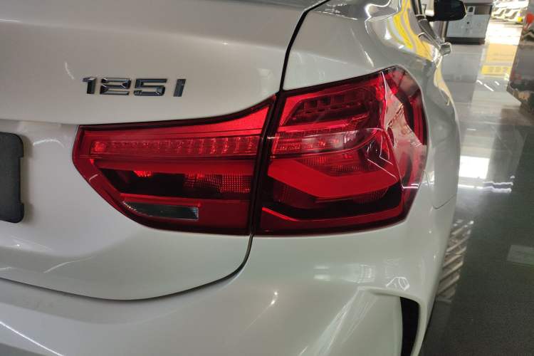Used BMW 1 Series 2021 125i M Sport Night Edition Right Rear Taillight