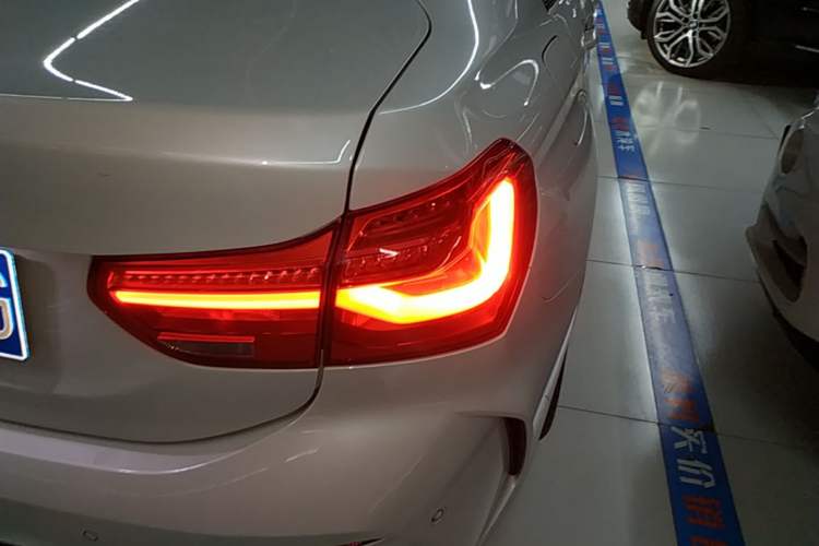 Used BMW 1 Series 2021 125i M Sport Night Edition Right Rear Taillight