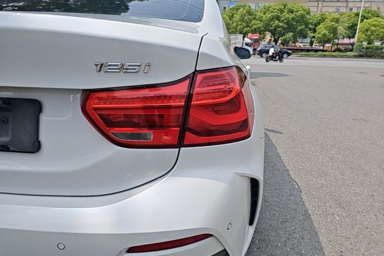 Used BMW 1 Series 2021 125i M Sport Night Edition Right Rear Taillight