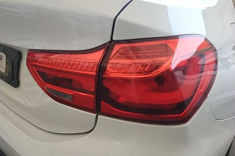 Used BMW 1 Series 2021 120i M Sport Night Edition Right Rear Taillight