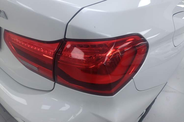 Used BMW 1 Series 2021 125i M Sport Night Edition Right Rear Taillight
