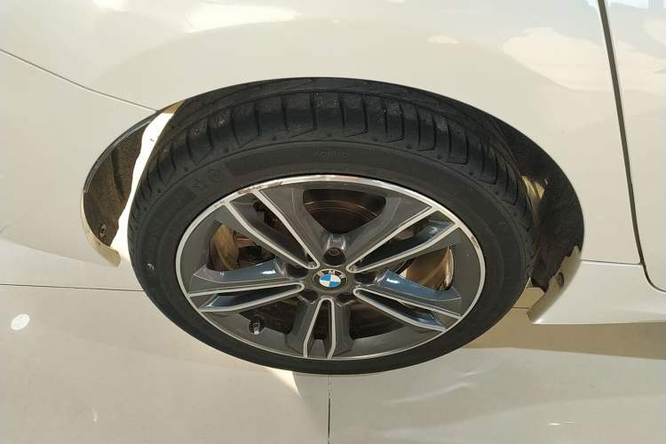 Used BMW 1 Series 2021 120i M Sport Edition Right Rear Wheel Hub