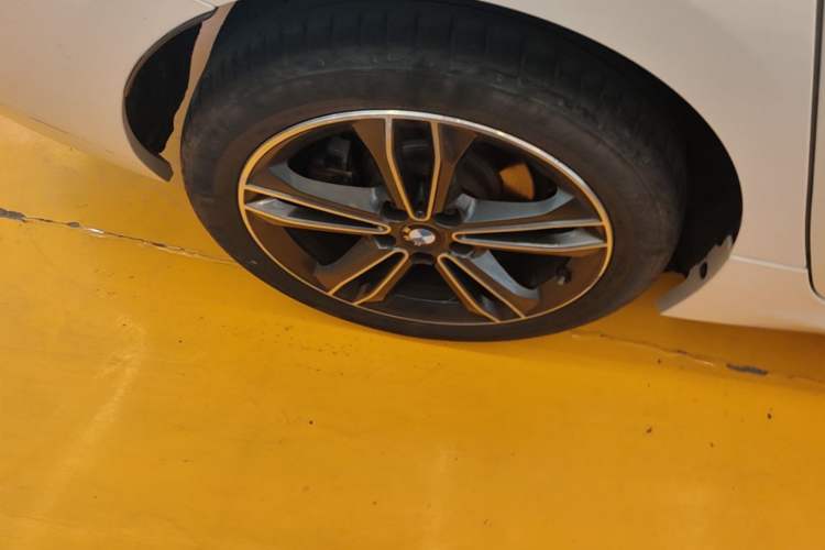 Used BMW 1 Series 2021 Revised 120i M Sport Edition Right Rear Wheel Hub