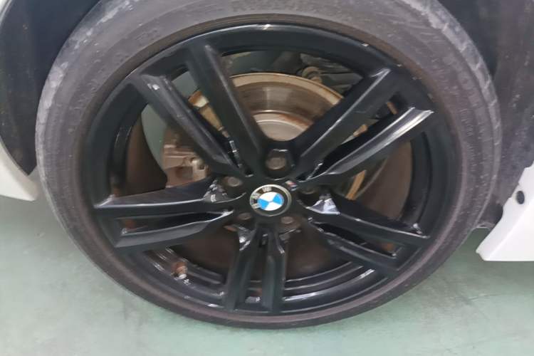 Used BMW 1 Series 2021 125i M Sport Night Edition Right Rear Wheel Hub