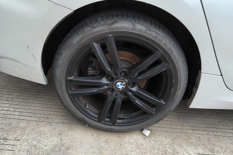Used BMW 1 Series 2021 125i M Sport Night Edition Right Rear Wheel Hub