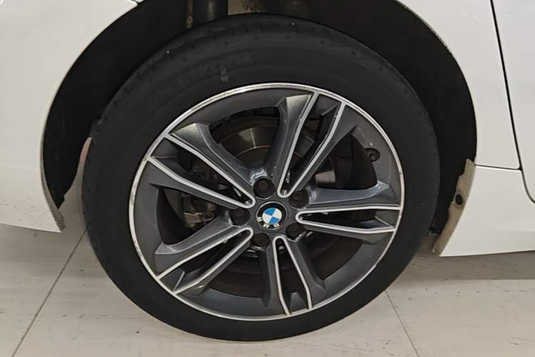 Used BMW 1 Series 2021 Revised 120i M Sport Edition Right Rear Wheel Hub