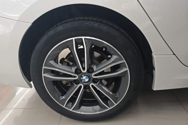 Used BMW 1 Series 2021 Revised 120i M Sport Edition Right Rear Wheel Hub