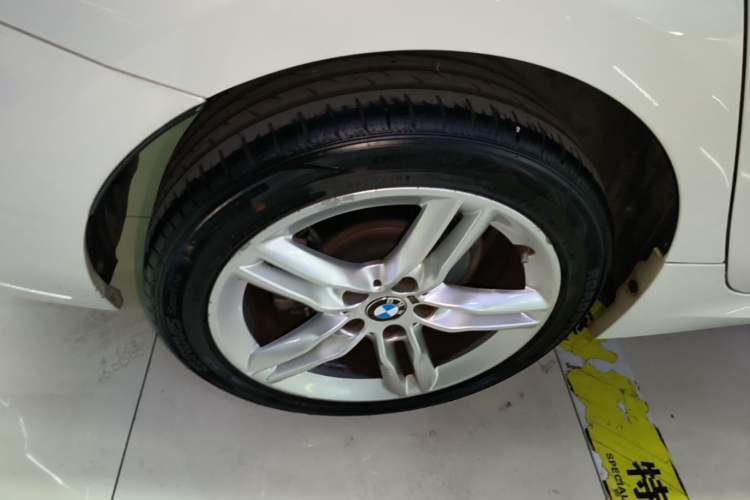 Used BMW 1 Series 2021 120i M Sport Night Edition Right Rear Wheel Hub