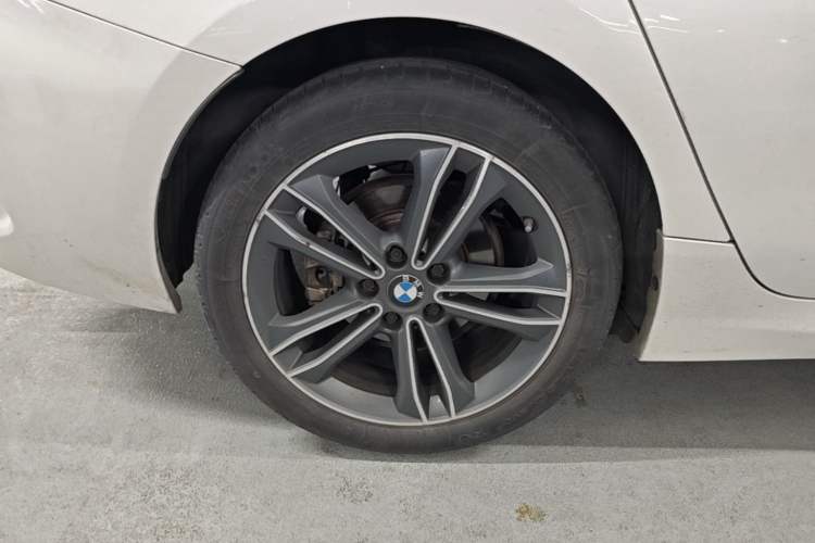 Used BMW 1 Series 2021 Revised 120i M Sport Edition Right Rear Wheel Hub