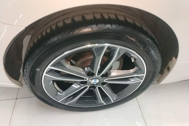 Used BMW 1 Series 2021 Revised 120i M Sport Edition Right Rear Wheel Hub