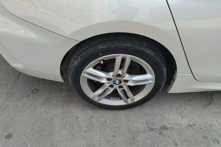 Used BMW 1 Series 2021 Revised 120i M Sport Night Edition Right Rear Wheel Hub